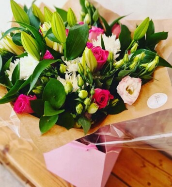 What better way to show your someone how much they mean to you than with this pretty, Thinking of You Bouquet. Free local delivery. Essex & Hertfordshire
